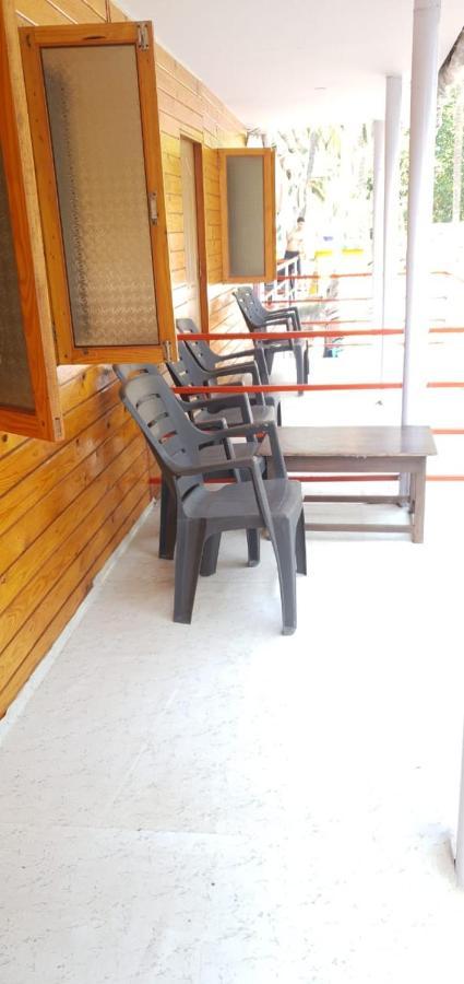 Orange Sky Inn Holiday Home Канакона Екстериор снимка